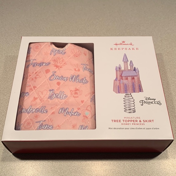 NIB 2022 Hallmark Disney Princess Miniature Tree Topper and Skirt - Picture 1 of 3